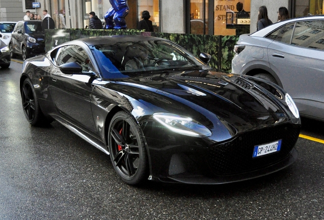 Aston Martin DBS Superleggera