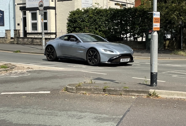 Aston Martin V8 Vantage 2018