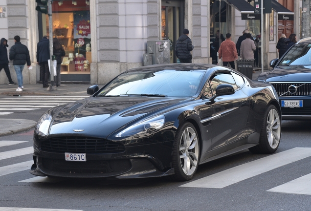 Aston Martin Vanquish S 2017