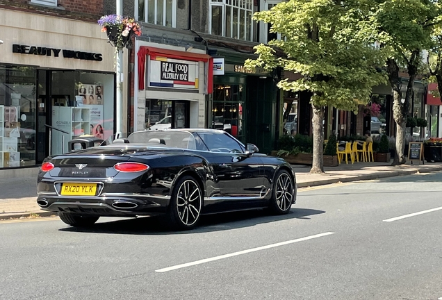 Bentley Continental GTC 2019