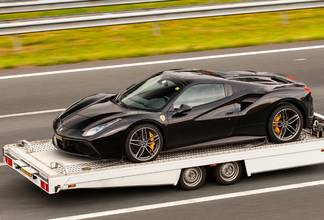 Ferrari 488 Spider