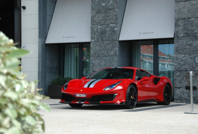 Ferrari 488 Pista