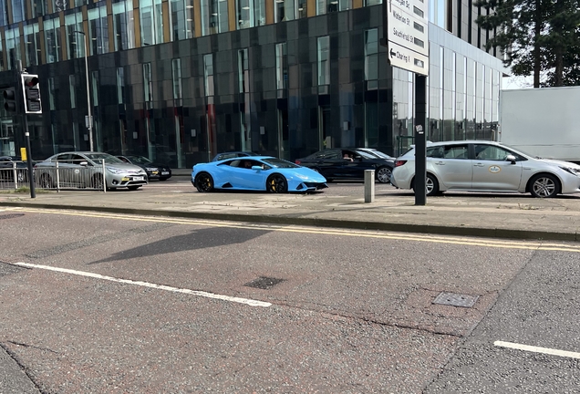 Lamborghini Huracán LP640-4 EVO