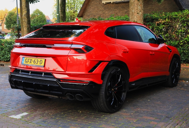 Lamborghini Urus S