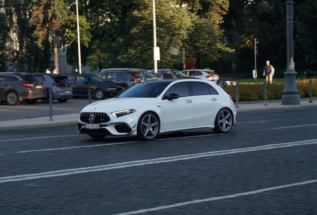 Mercedes-AMG A 45 S W177