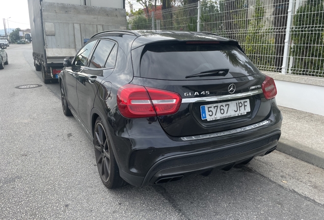 Mercedes-AMG GLA 45 X156