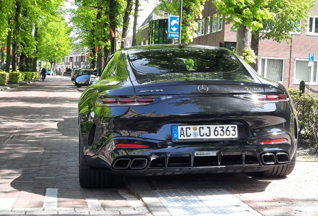 Mercedes-AMG GT 63 C192