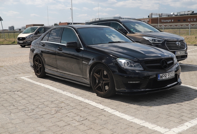 Mercedes-Benz C 63 AMG W204 2012