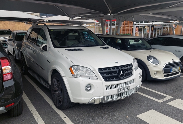 Mercedes-Benz ML 63 AMG W164 2009