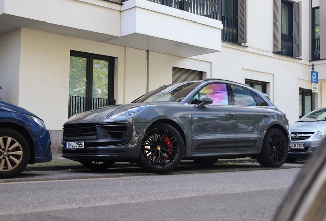 Porsche 95B Macan GTS MkIII