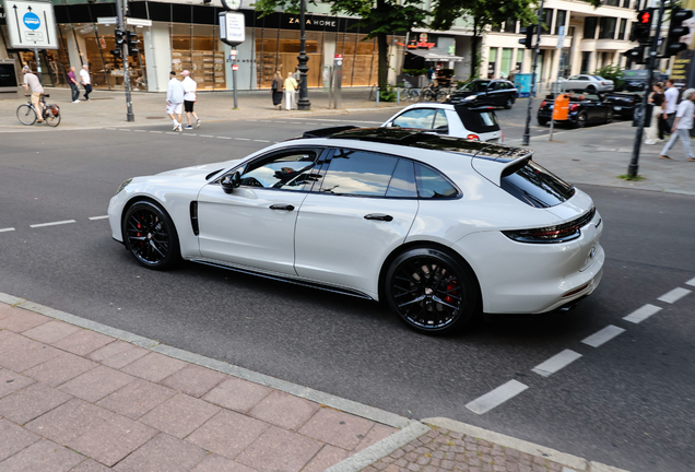 Porsche 971 Panamera Turbo Sport Turismo