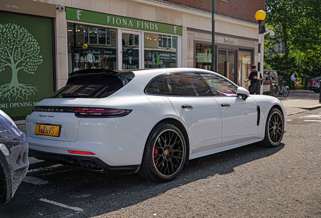 Porsche 971 Panamera Turbo Sport Turismo