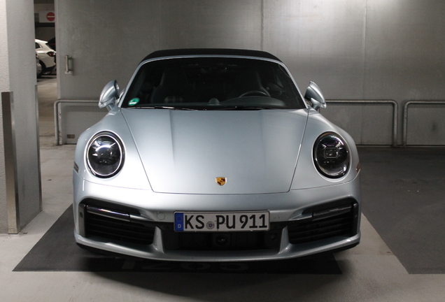 Porsche 992 Turbo Cabriolet