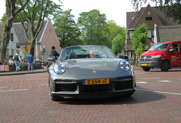 Porsche 992 Turbo S Cabriolet