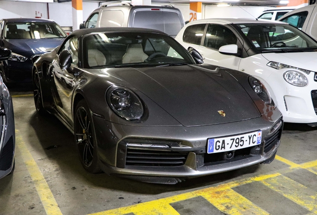 Porsche 992 Turbo S Cabriolet