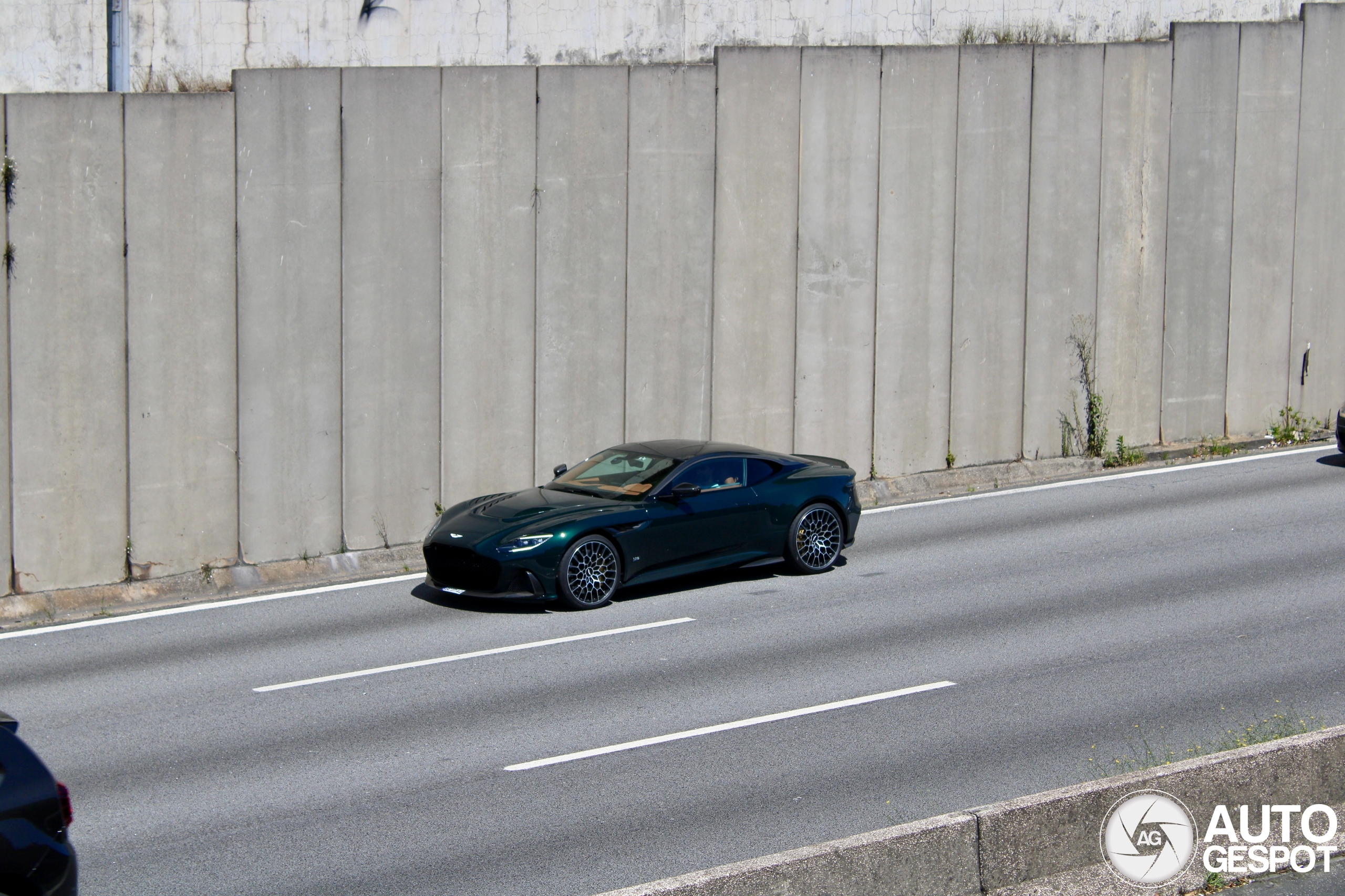 Aston Martin DBS 770 Ultimate