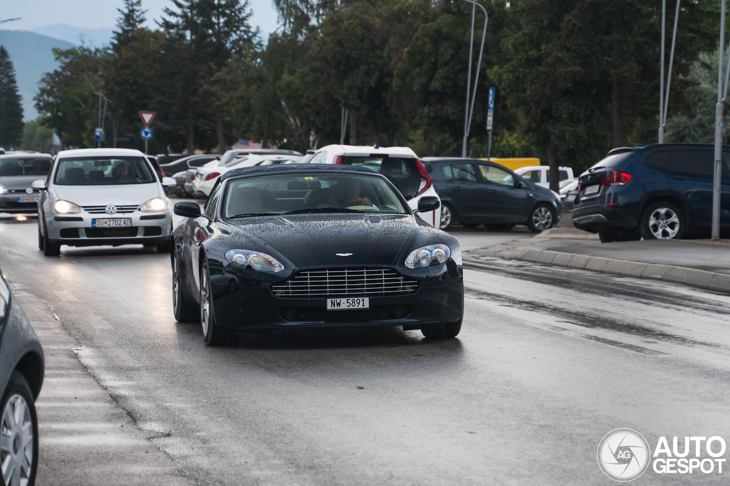 Aston Martin V8 Vantage Roadster