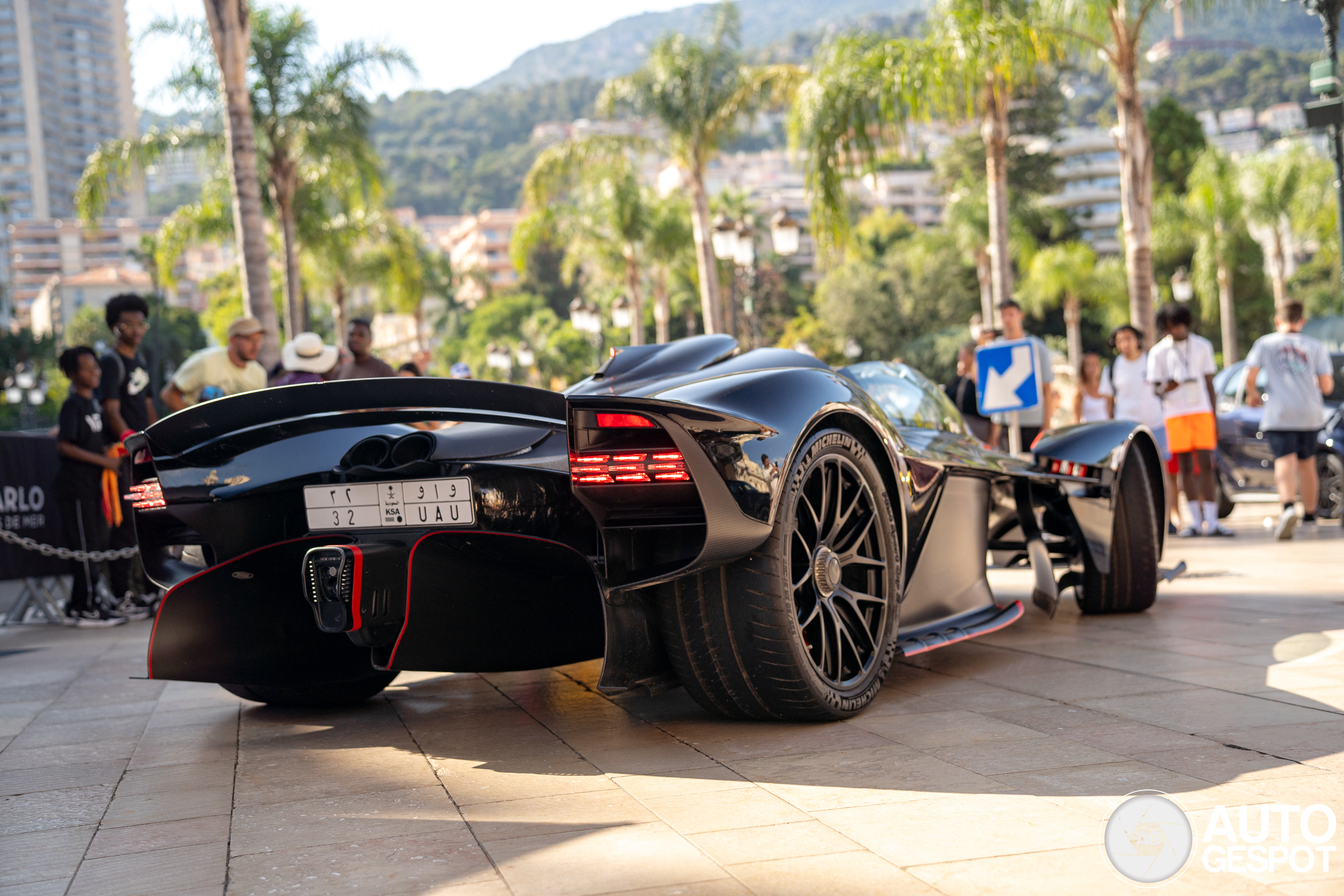 Aston Martin Valkyrie Spider