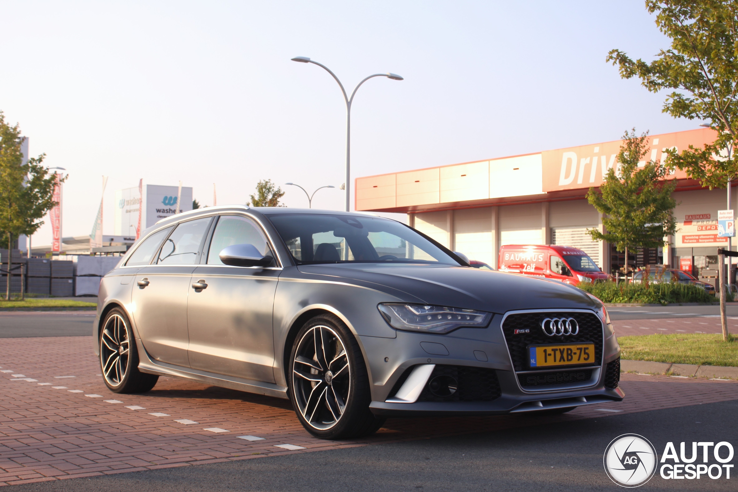 Audi RS6 Avant C7