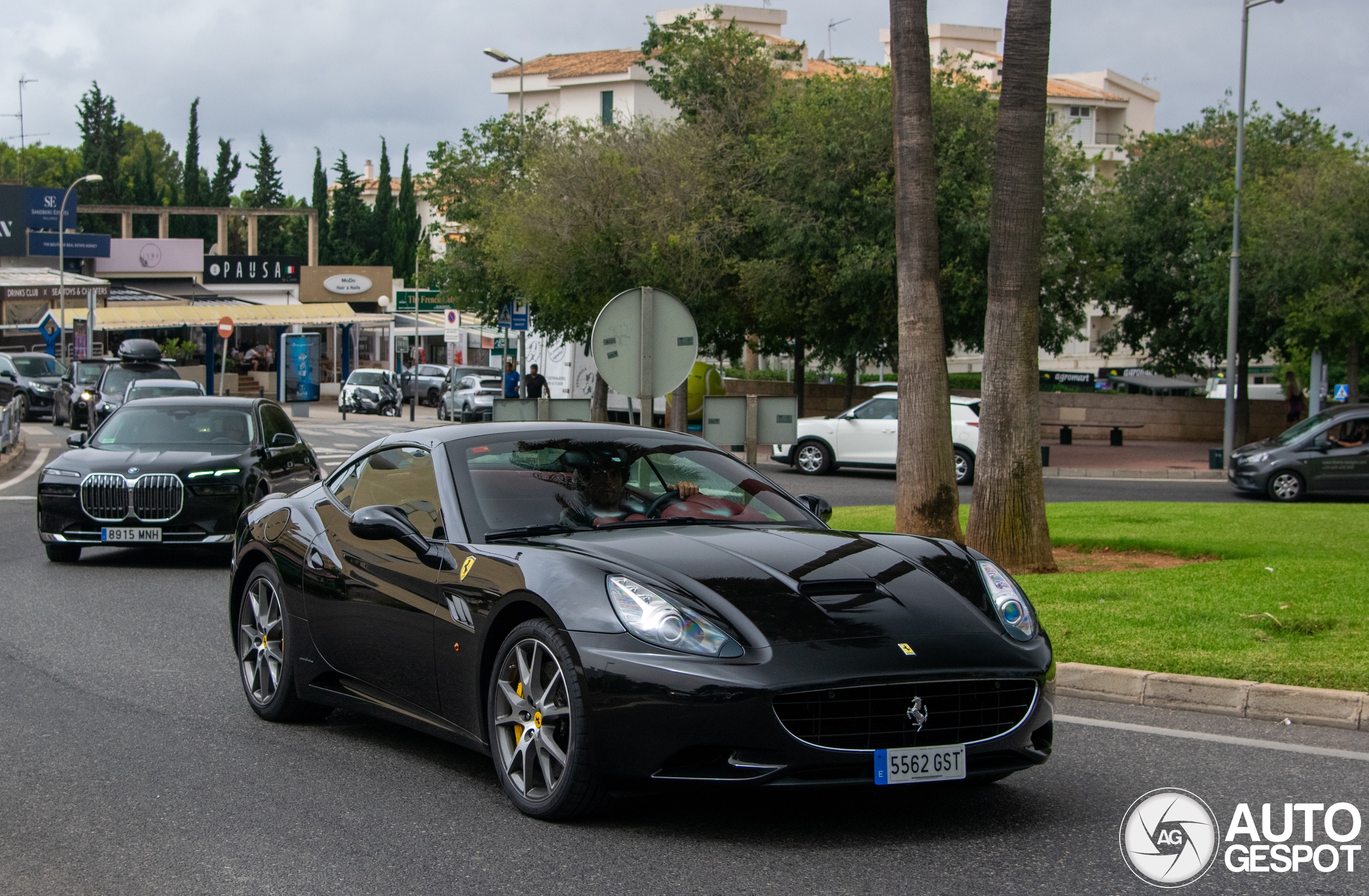 Ferrari California