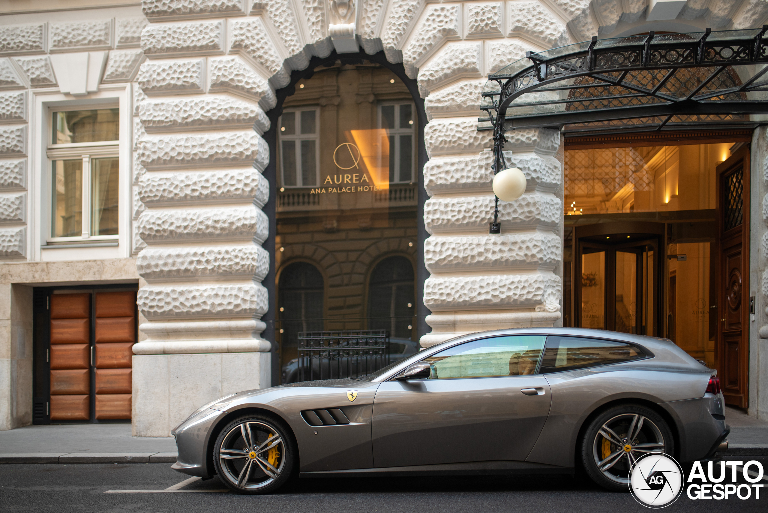 Ferrari GTC4Lusso