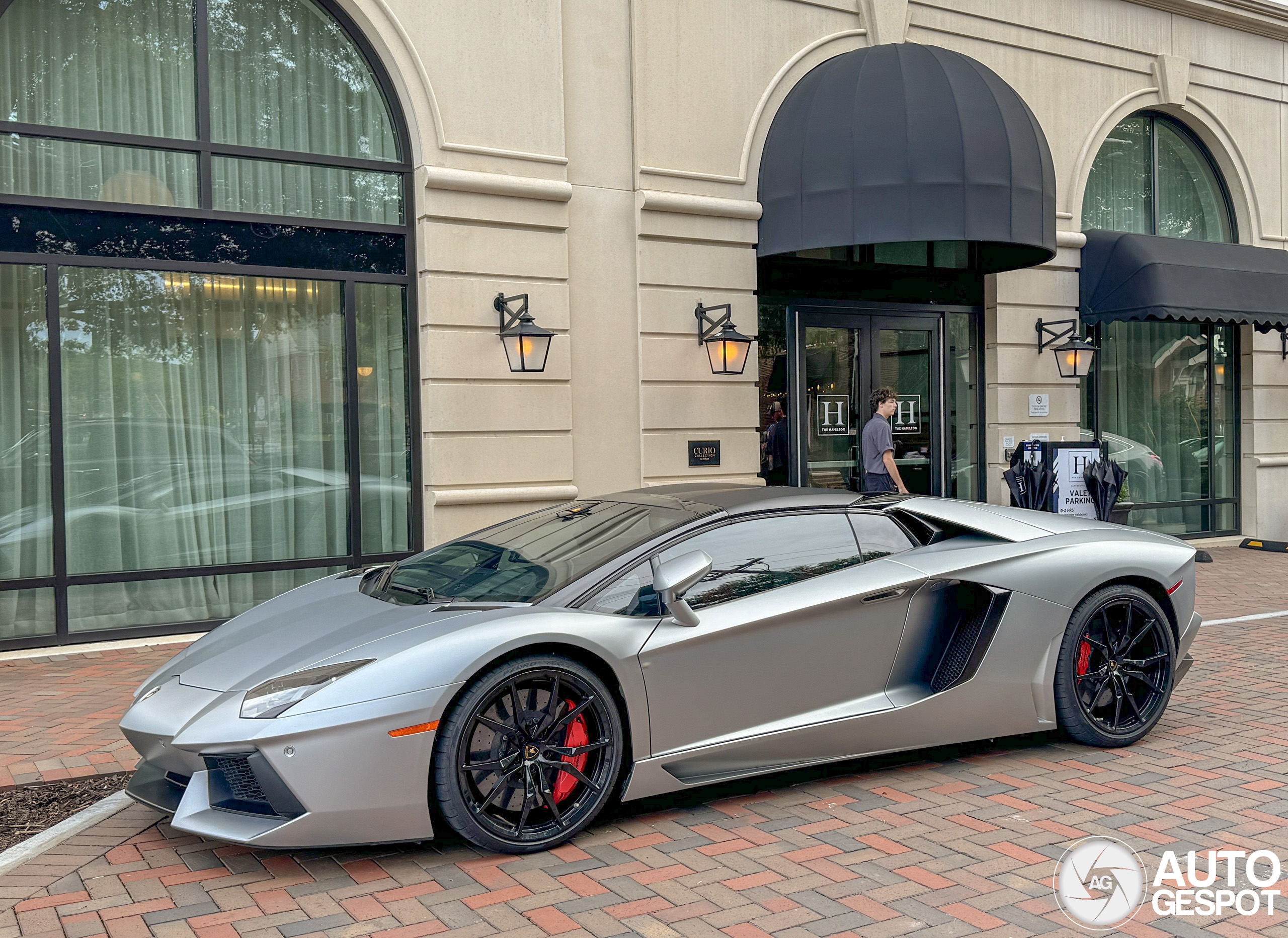 Lamborghini Aventador LP700-4 Roadster