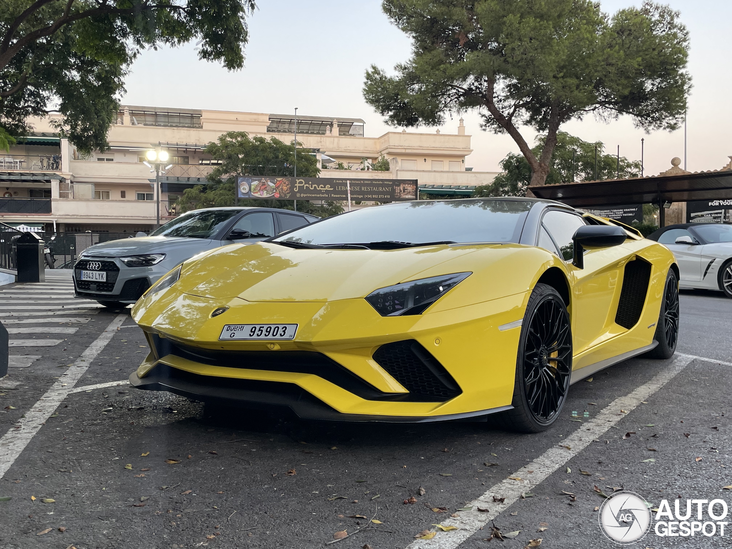 Lamborghini Aventador S LP740-4 Roadster