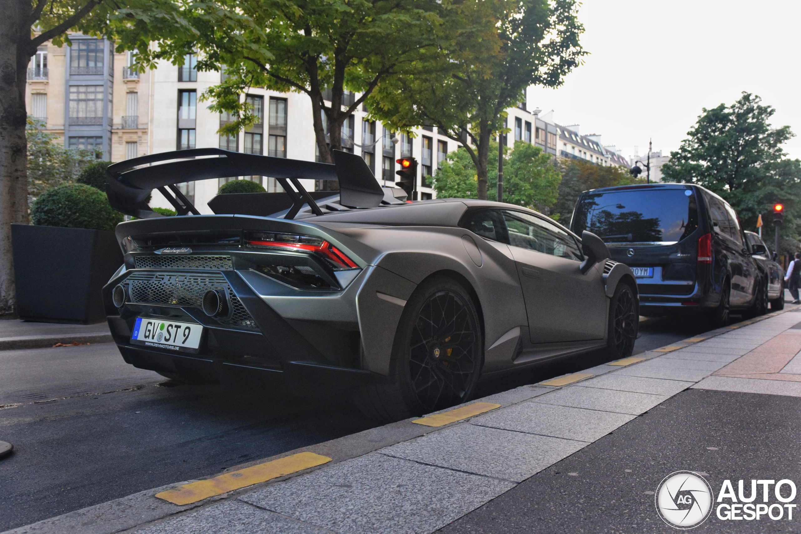 Lamborghini Huracán LP640-2 STO