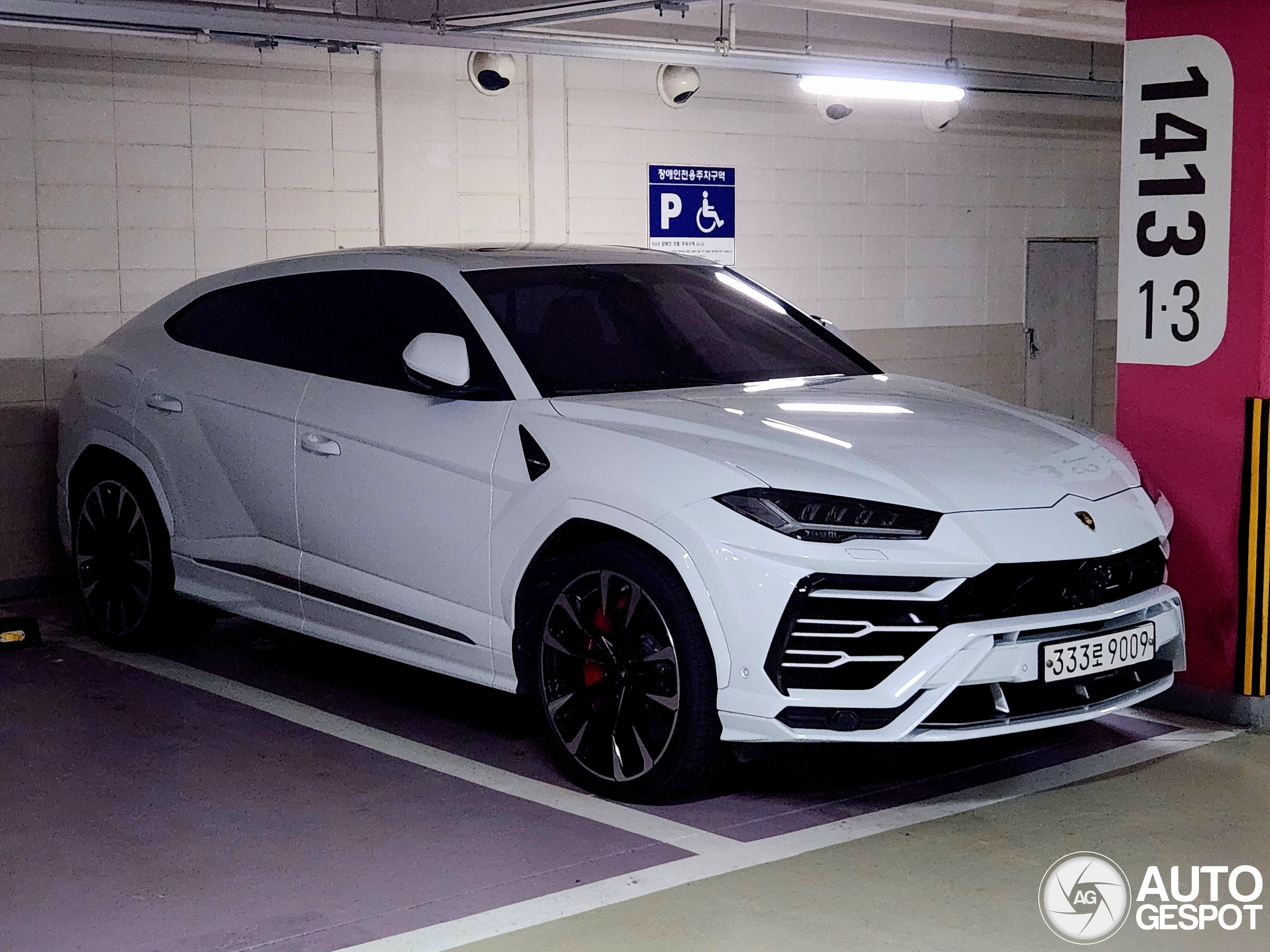 Lamborghini Urus