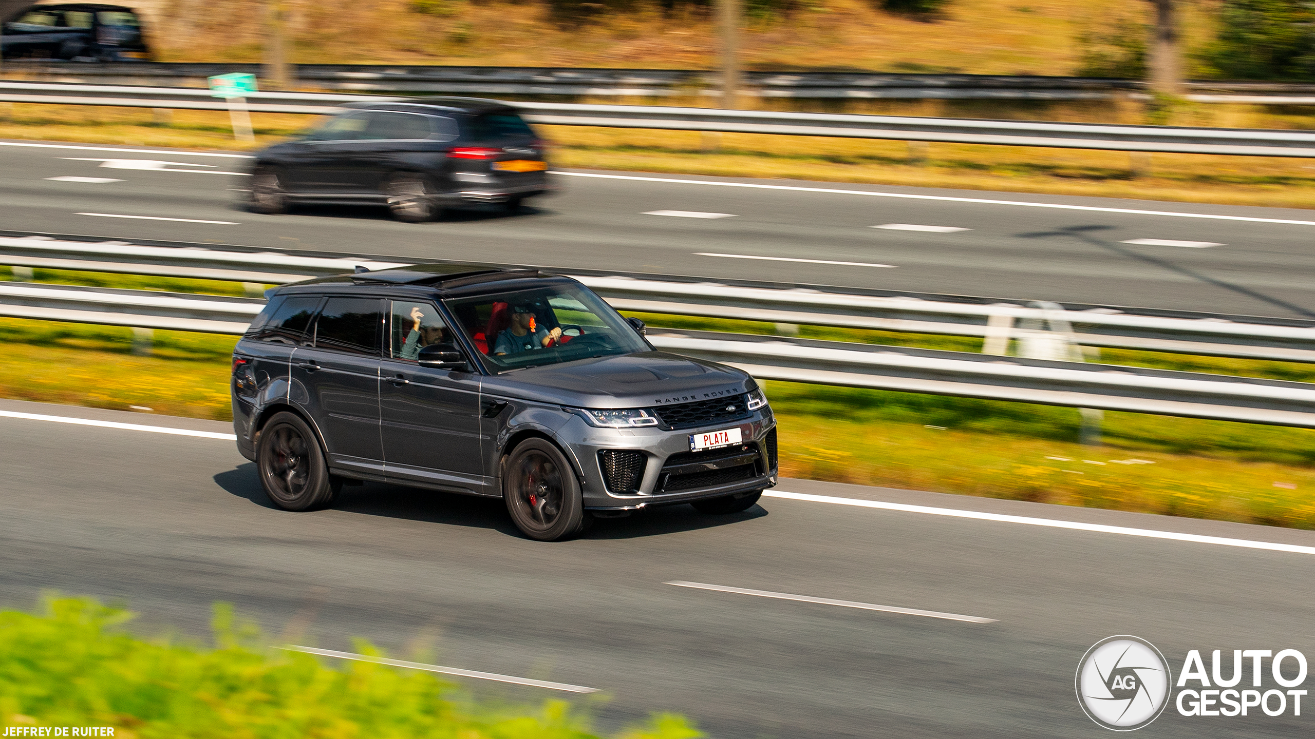 Land Rover Range Rover Sport SVR 2018