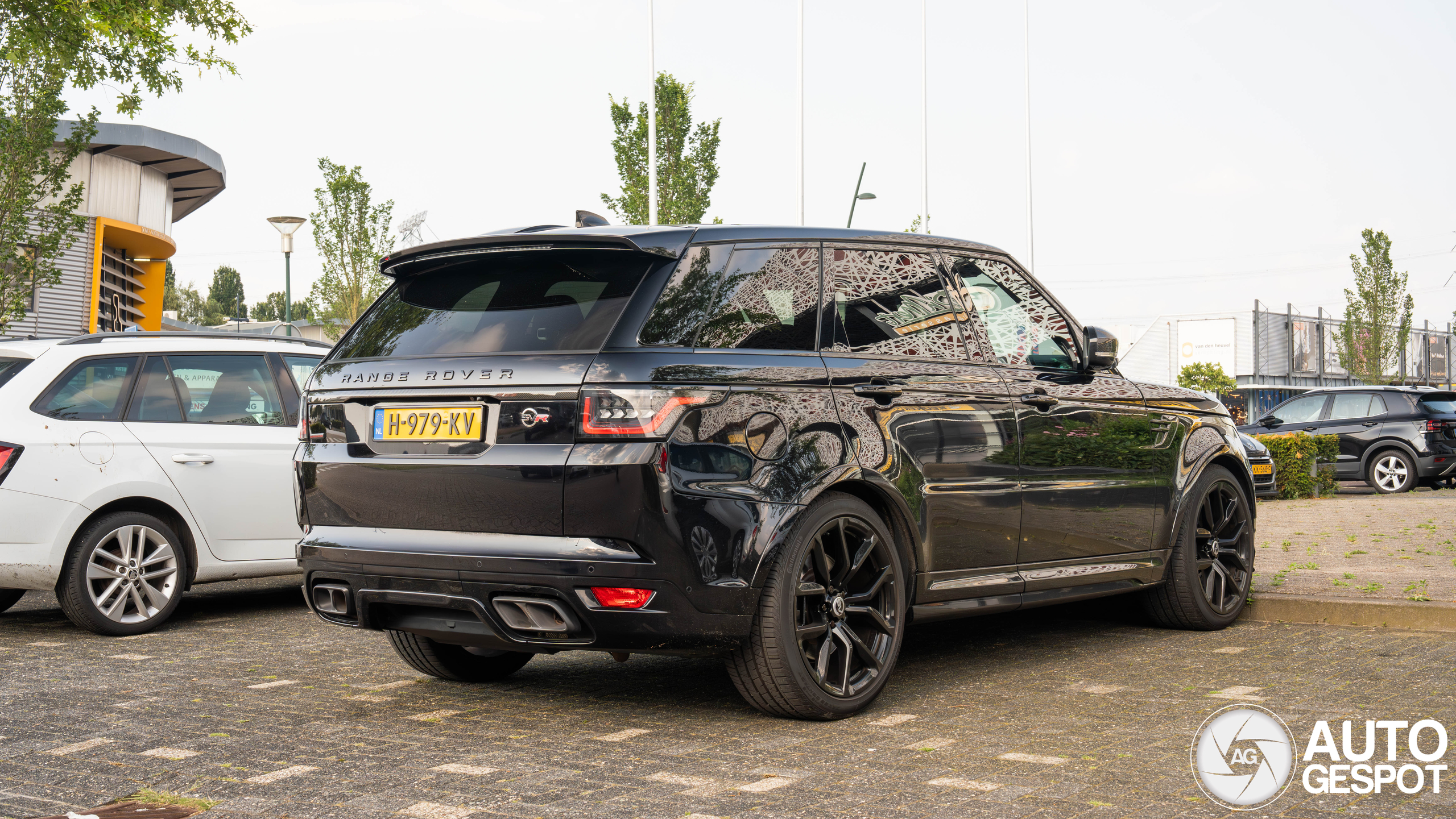 Land Rover Range Rover Sport SVR 2018 Carbon Edition