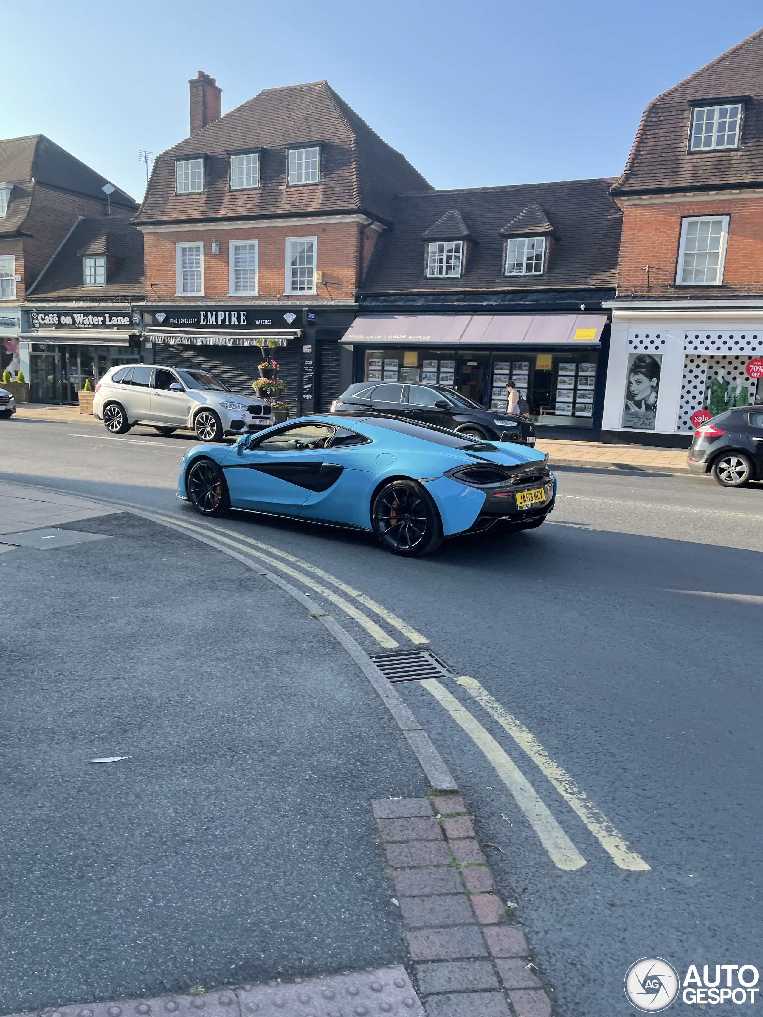 McLaren 570GT