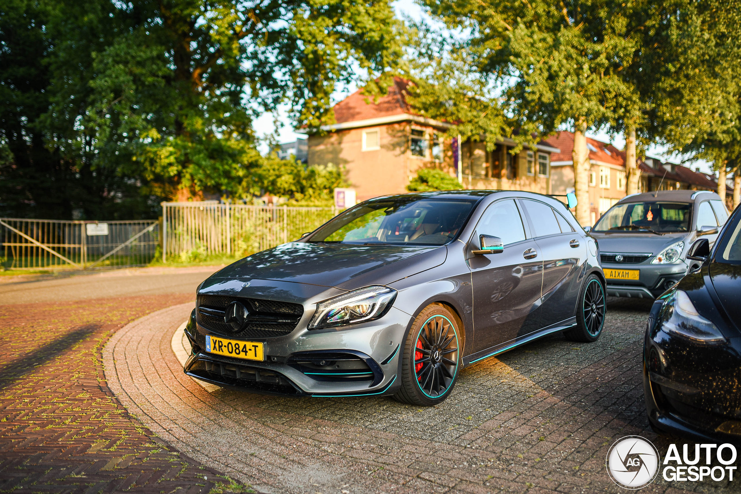 Mercedes-AMG A 45 W176 2015