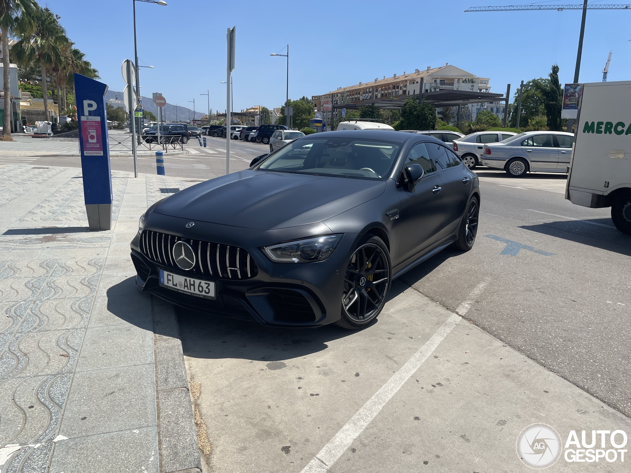 Mercedes-AMG GT 63 S X290