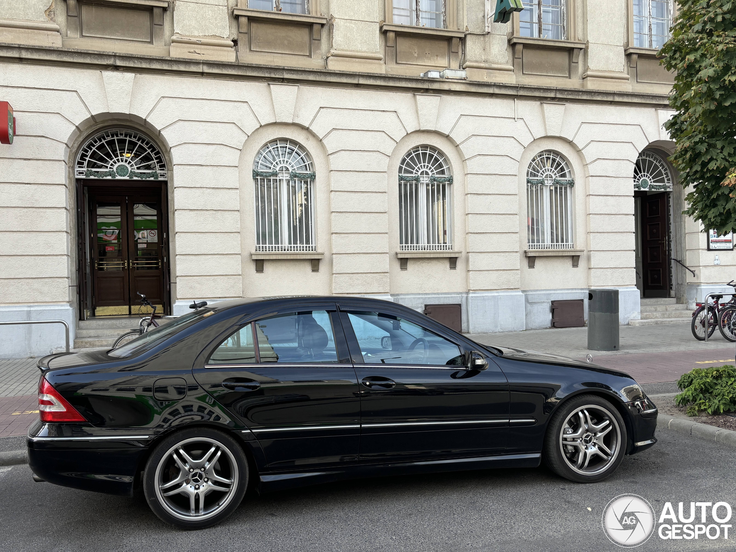 Mercedes-Benz C 55 AMG