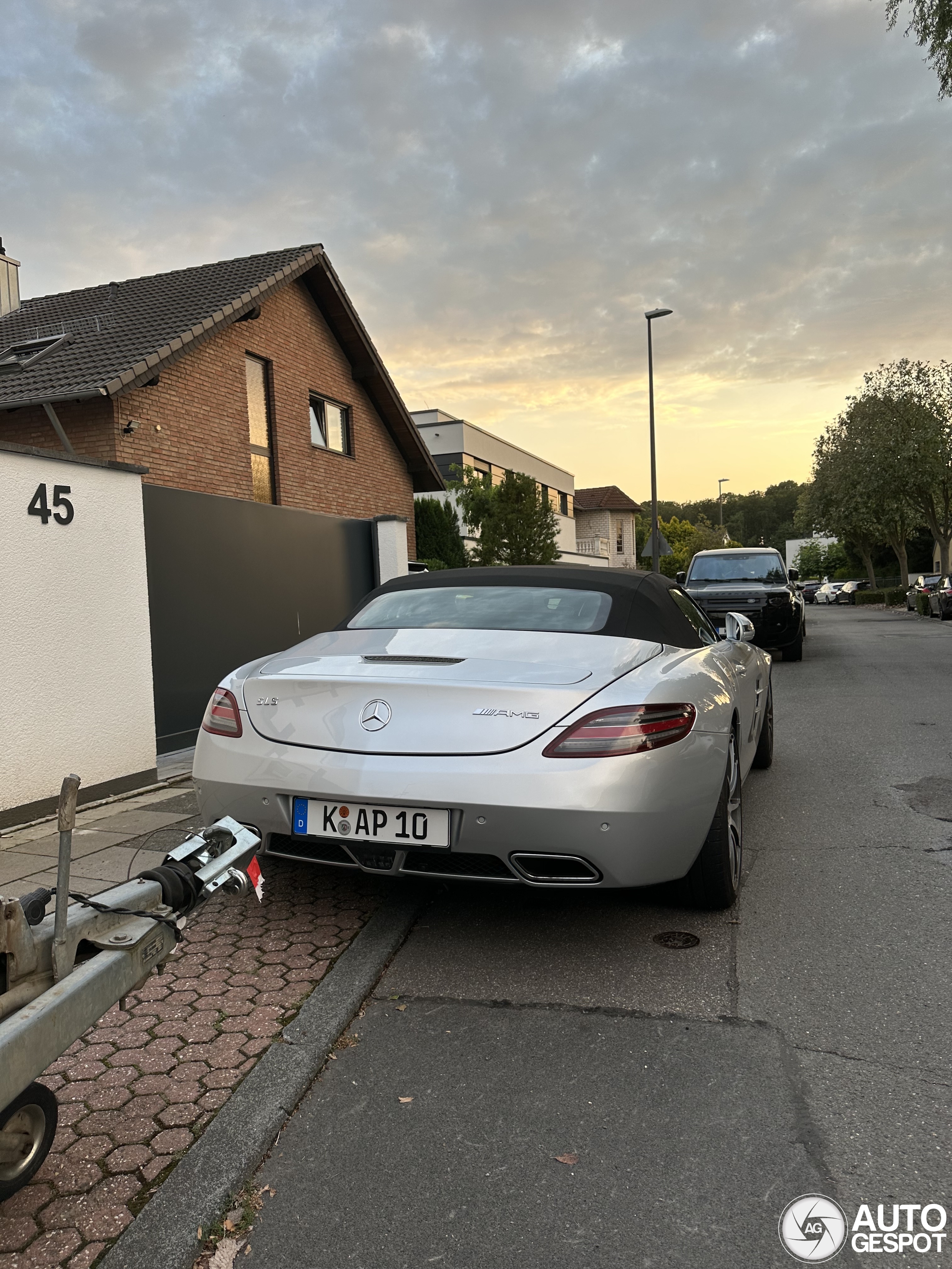 Mercedes-Benz SLS AMG Roadster