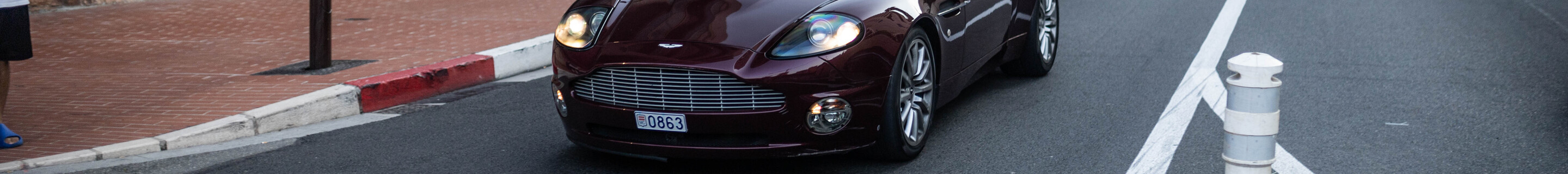 Aston Martin Vanquish