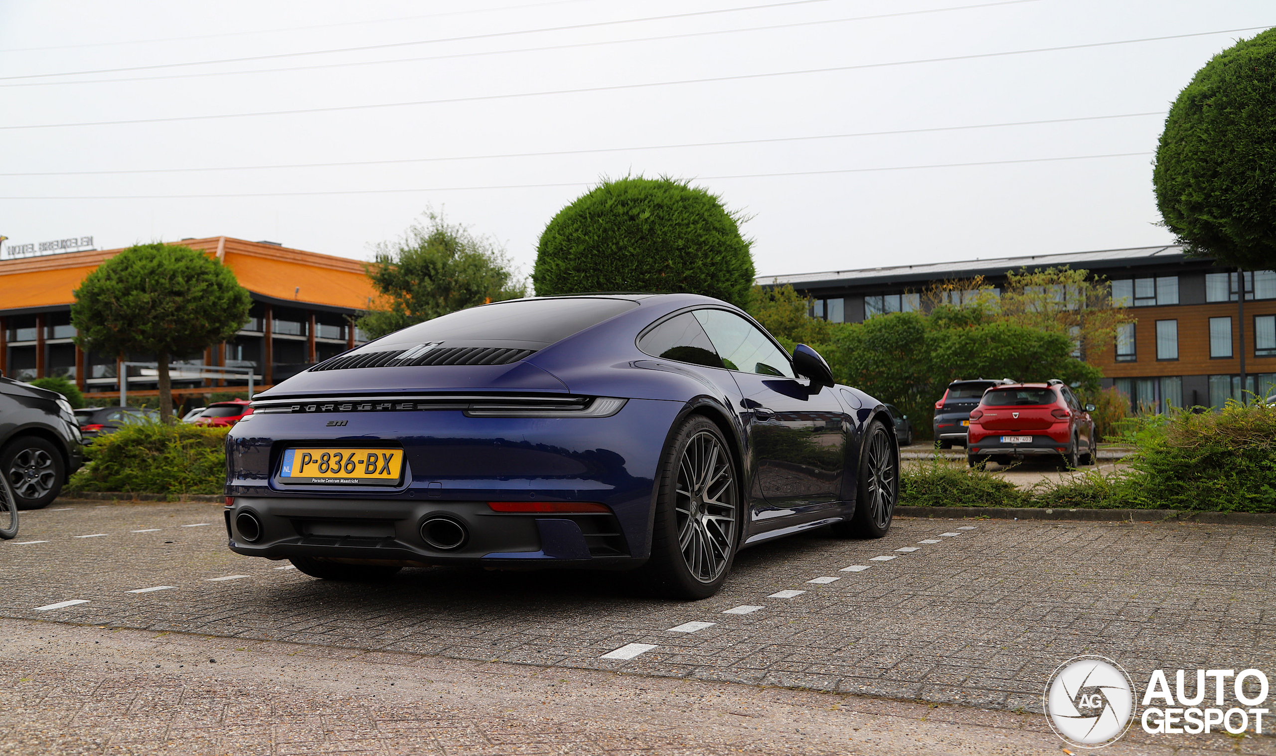 Porsche 992 Carrera S