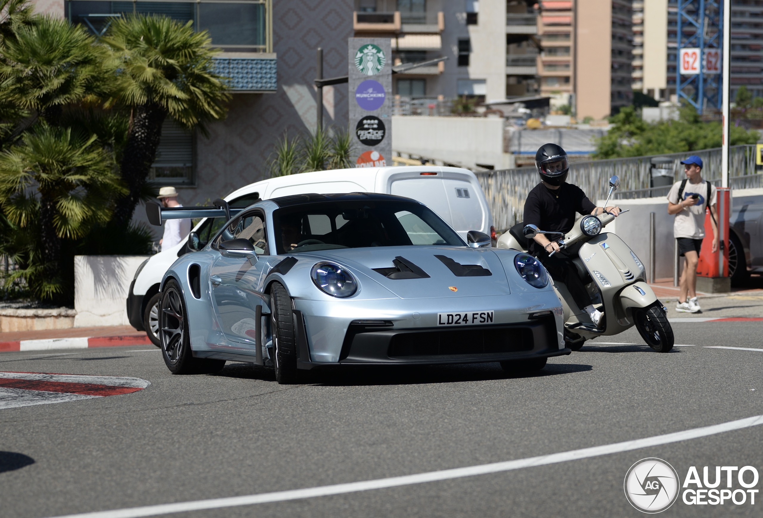 Porsche 992 GT3 RS Weissach Package