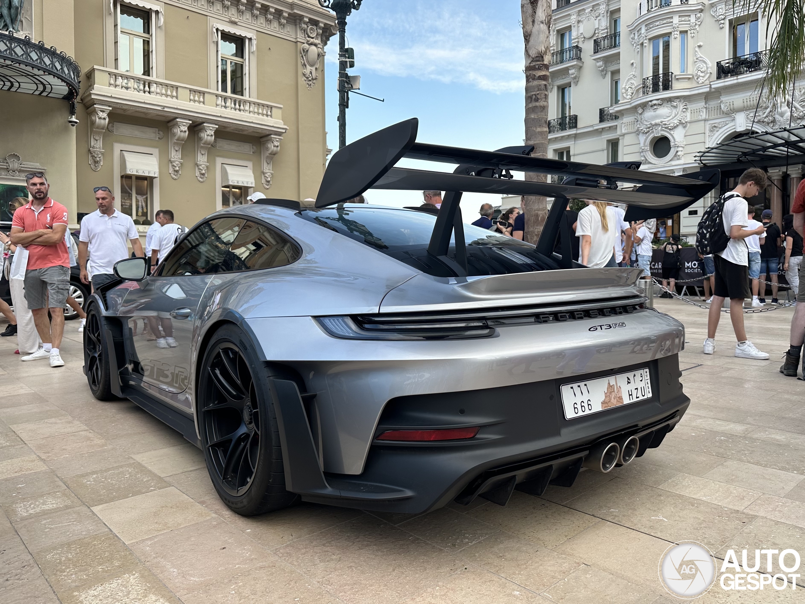 Porsche 992 GT3 RS Weissach Package