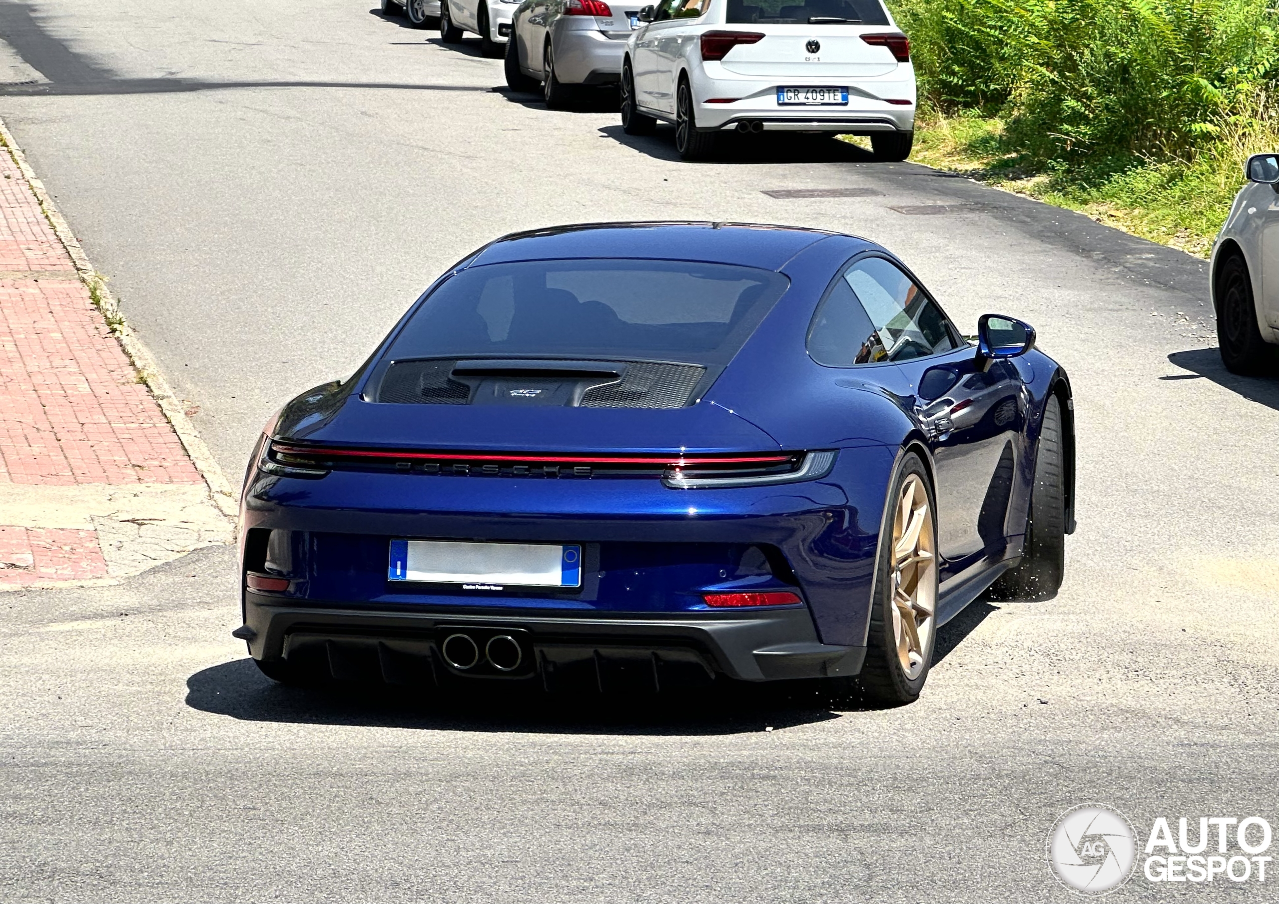 Porsche 992 GT3 Touring