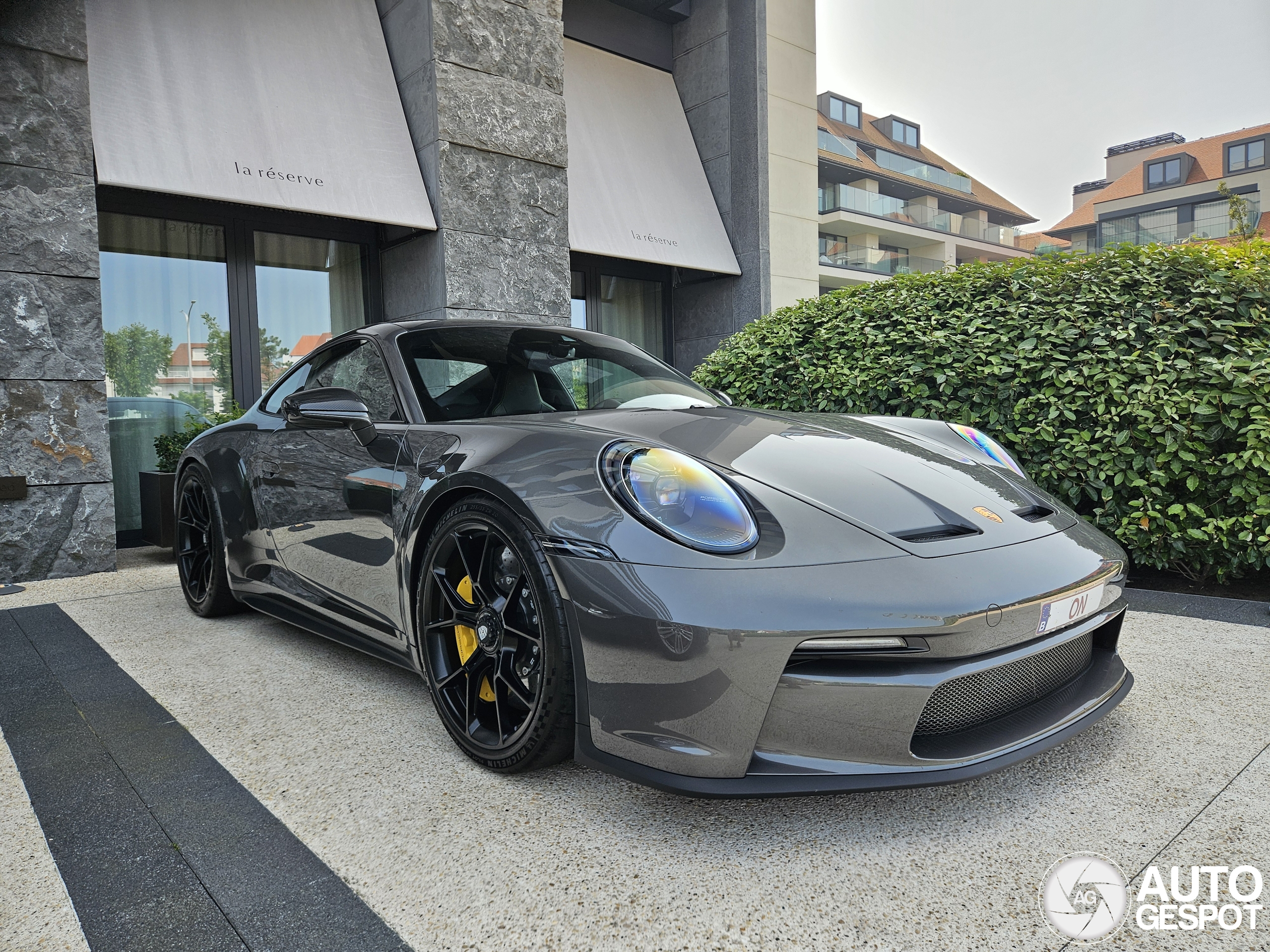 Porsche 992 GT3 Touring