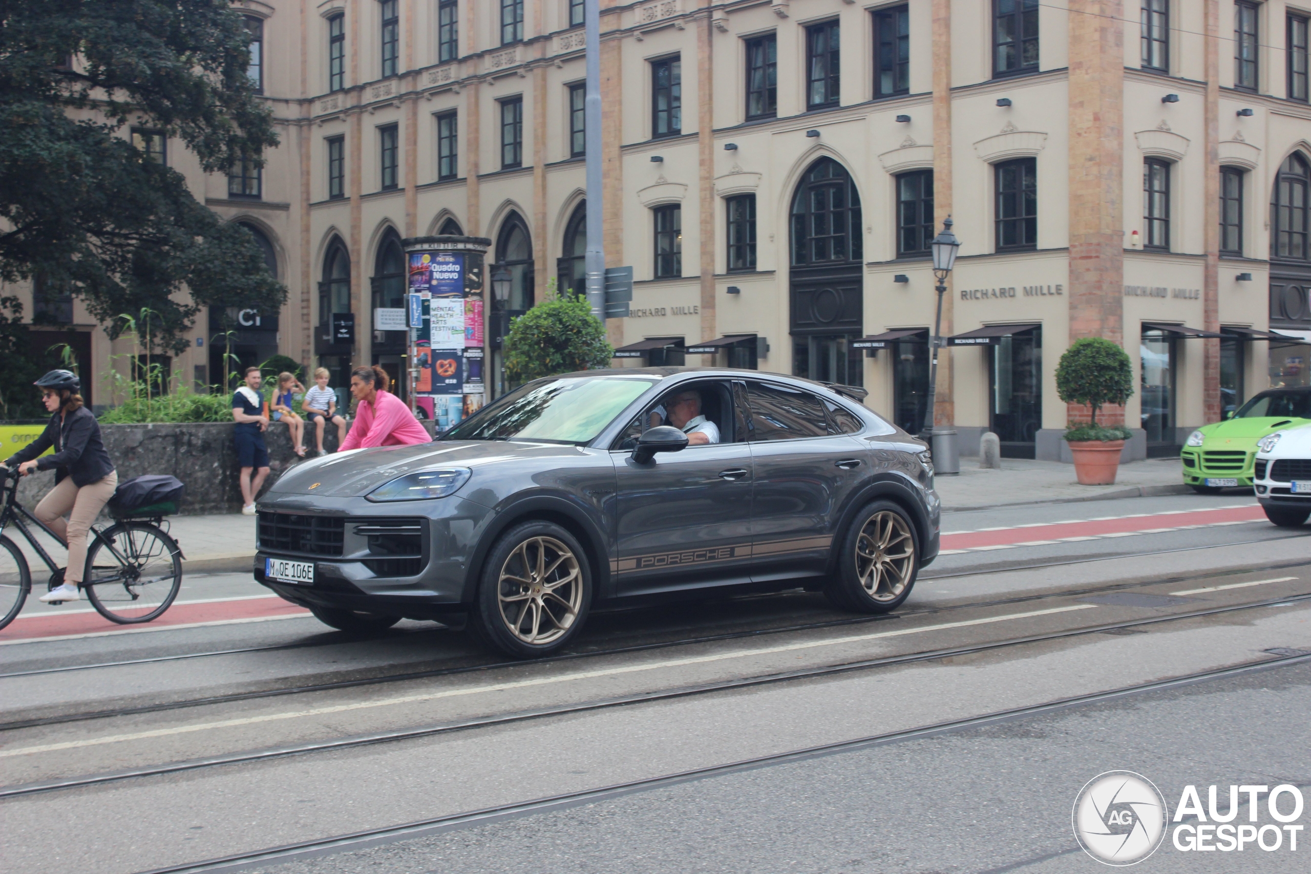 Porsche Cayenne Coupé Turbo E-Hybrid