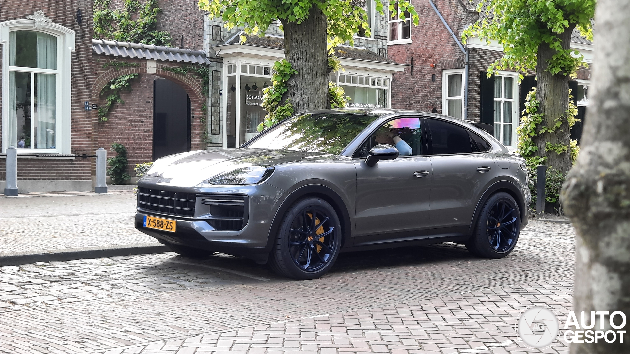 Porsche Cayenne Coupé Turbo E-Hybrid