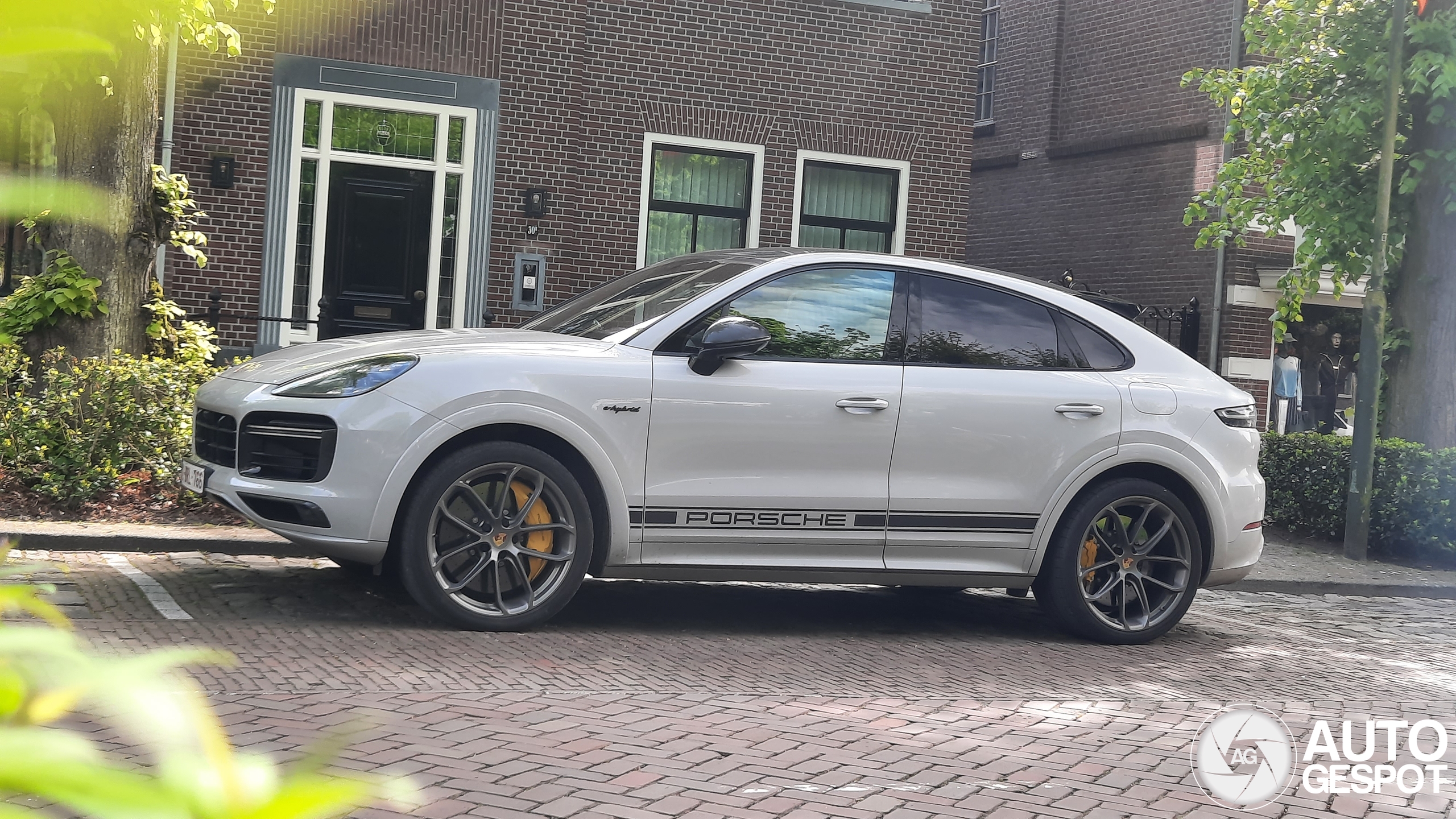 Porsche Cayenne Coupé Turbo S E-Hybrid