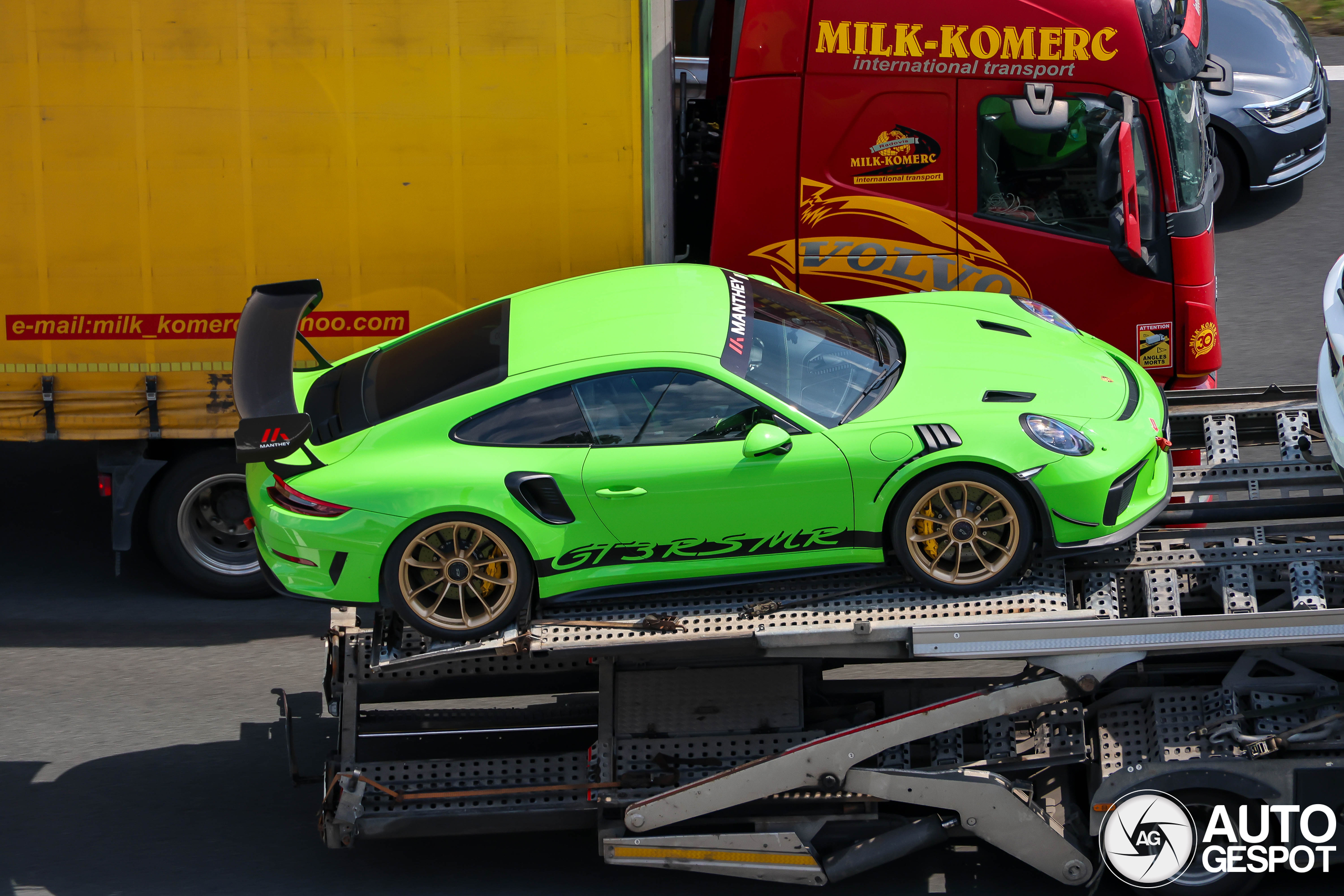 Porsche Manthey Racing 991 GT3 RS MkII