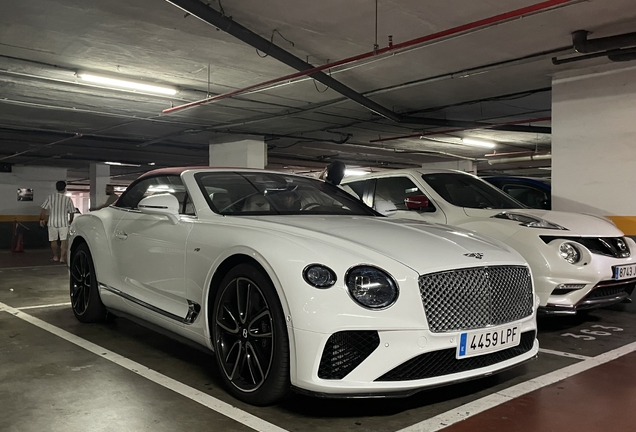 Bentley Continental GTC V8 2020