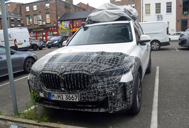 BMW X5 Autonomous Driving