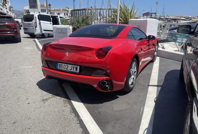 Ferrari California