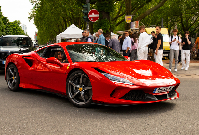 Ferrari F8 Tributo